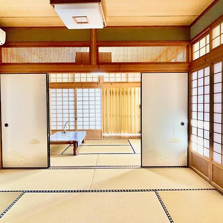 島の民泊 天川 -てぃんご- Tingo Japanese Kominka Stay Tatsugo Eksteriør billede