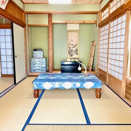 島の民泊 天川 -てぃんご- Tingo Japanese Kominka Stay Tatsugo Eksteriør billede